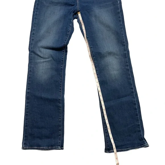 Levi’s Perfectly Slimming 512 Bootcut Jeans - Picture 9 of 10
